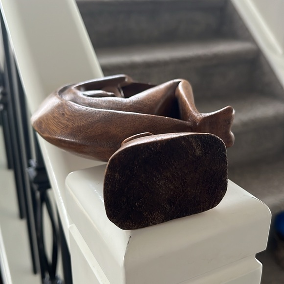 Women and moon wood carving - Picture 8 of 9